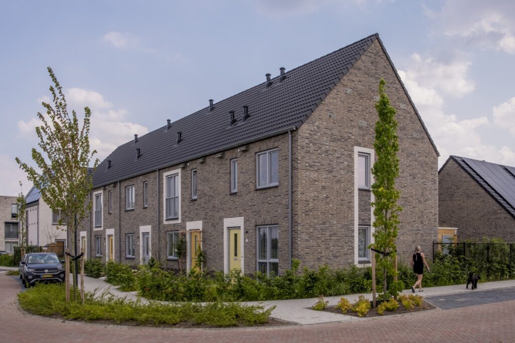 Lommerrijk, Waalwijk, Casade