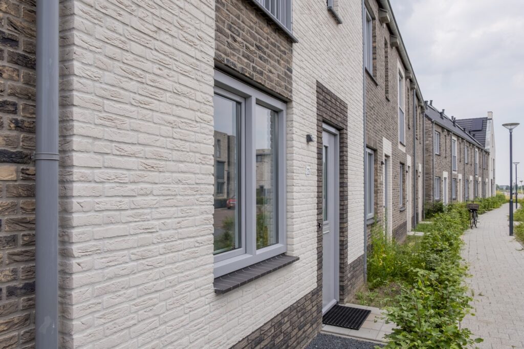 Lommerrijk, Waalwijk, Casade