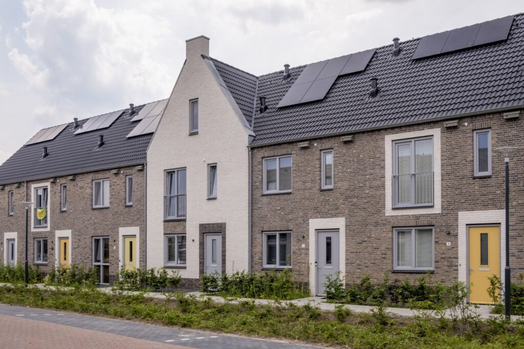 Lommerrijk, Waalwijk, Casade