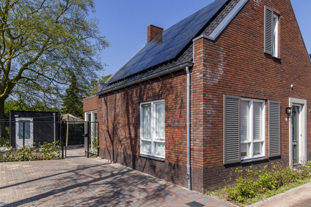 Hof van Breugel, Akkerpad, Son en Breugel